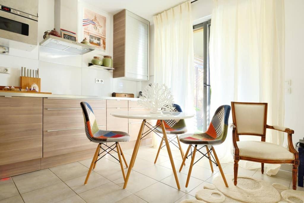 Le Precieux - Superbe Appart Confort Avec Grande Terrasse De 25M2 - Parking Prive Proche Centre Ville D'Aix En Provence - Hopital Hpp - Creps Aix-en-Provence Luaran gambar
